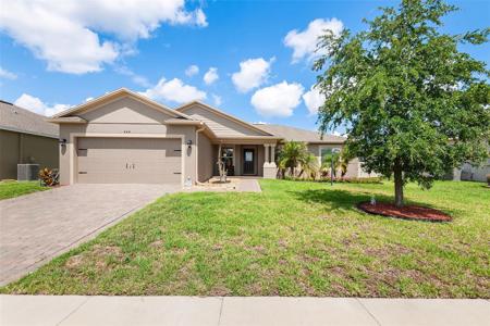 444 LAKE VIEW WAY