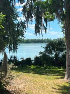 2722 SW 14TH DRIVE