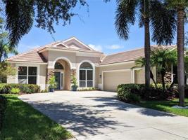 825 OAK BRIAR