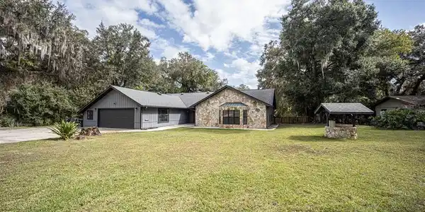 5207 COUNTY ROAD 114D