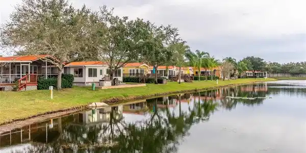 6621 LA MESA