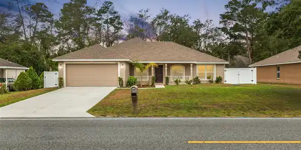 3043 DELTONA