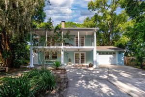 1114 HILLCREST COURT
