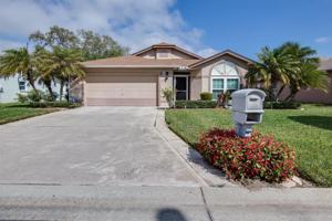846 REFLECTIONS LOOP E