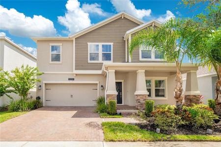 10886 LONGLEAF WOODS DR