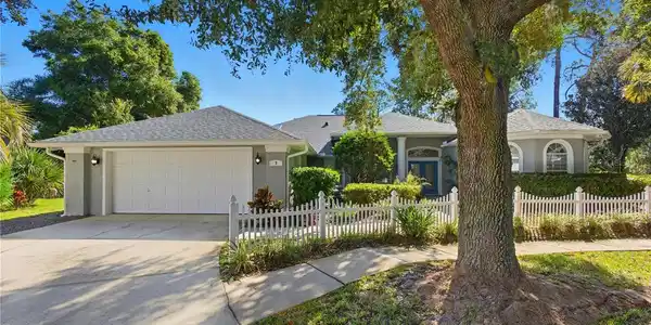 9 IBIS COURT S