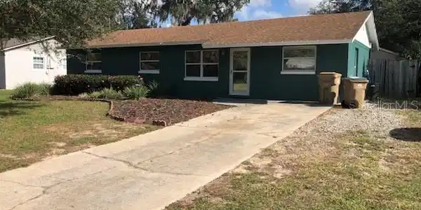 311 WOODLAND DRIVE