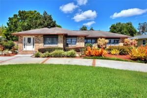 425 LAKE ELBERT NE