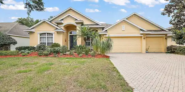 204 BLUE WATER EDGE