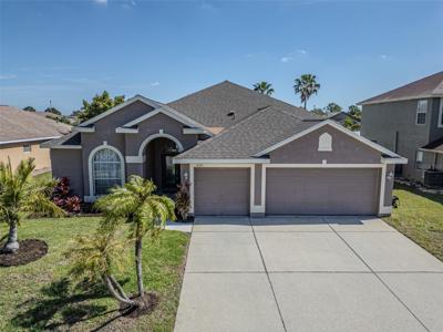 2310 WOOD POINTE DRIVE