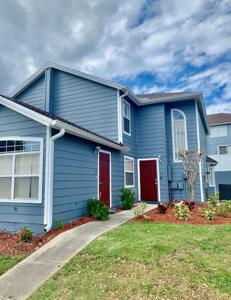172 MANGO DRIVE
