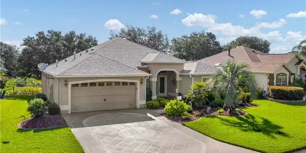 1535 PELICAN PATH