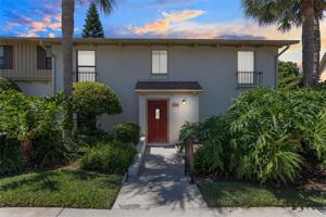 200 MAITLAND