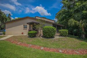 1400 TARPON WOODS