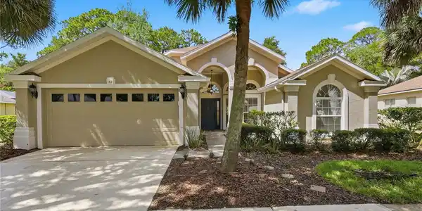 42 SHINNECOCK DRIVE