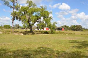 8701 HWY 17