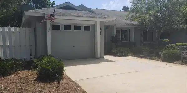 1 LAKE FOREST N