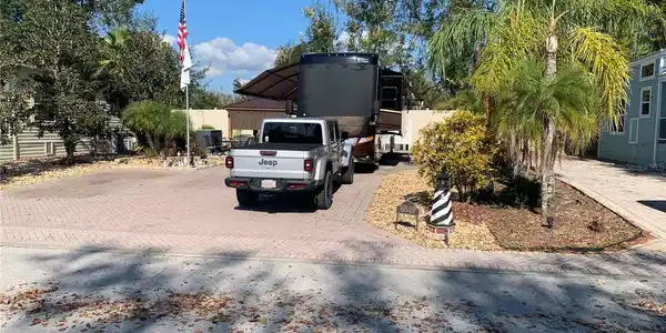 6849 AMANDA VISTA CIRCLE