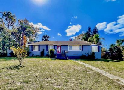 828 CARLTON