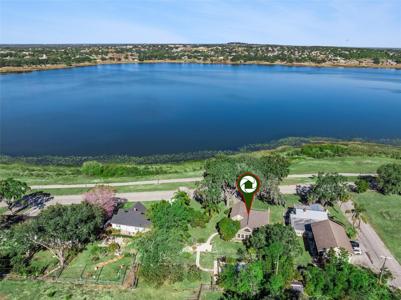 844 S LAKESHORE BOULEVARD