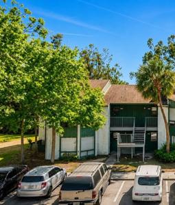 2632 LEMON TREE LANE