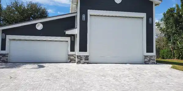 6757 AMANDA VISTA CIRCLE