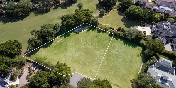 MONTERREY CLUB COURT