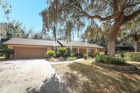 113 CRESTWOOD DRIVE