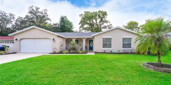 113 ALBRIGHTON DRIVE