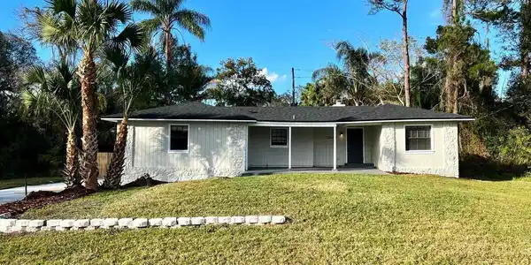 2400 WESTWOOD DRIVE