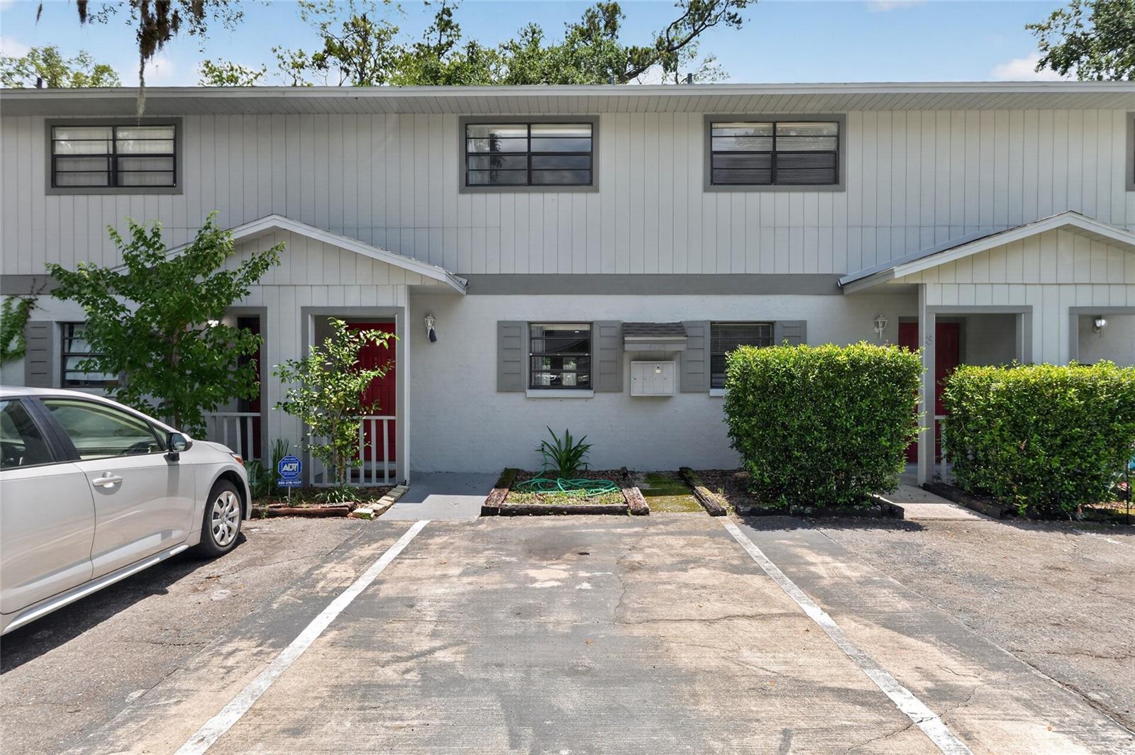 Image 1 Image 1