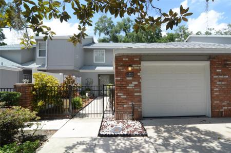 612 MAPLE OAK CIRCLE