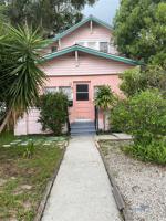 816 COMSTOCK