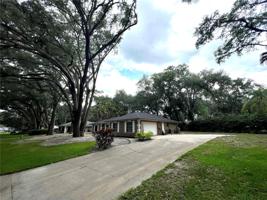 4142 LAKE FOREST