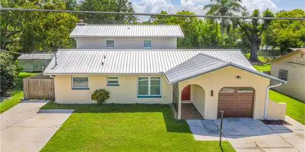 256 24TH STREET SW