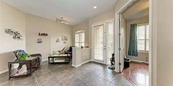 Image 4 Image 4