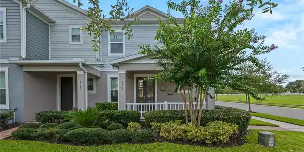 8124 MOSAIC LANE
