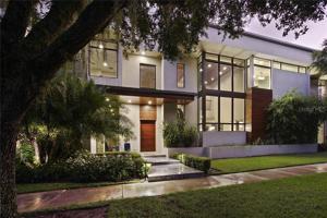 10304 KENSINGTON SHORE DRIVE