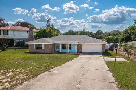 136 LAKE RING DRIVE