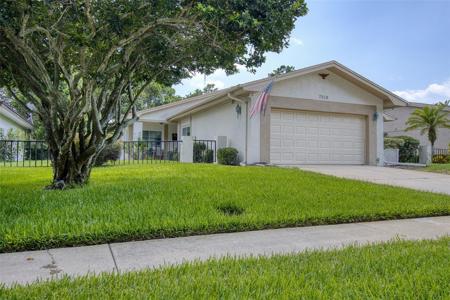 7518 FAIRLAWN