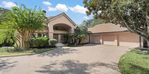 5036 LATROBE DRIVE