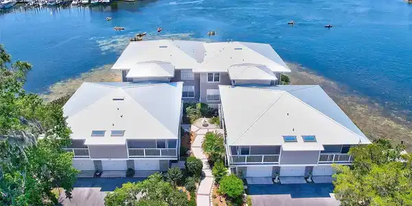 179 NW BAY PATH