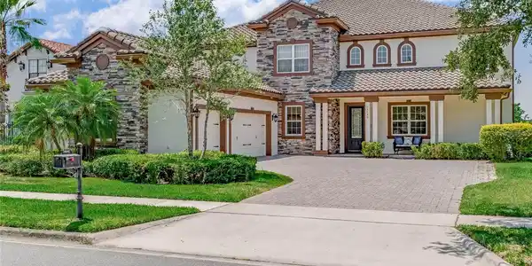14640 AVENUE OF THE RUSHES