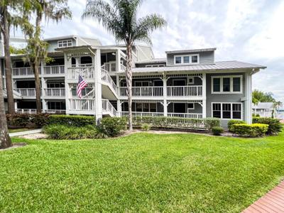 2533 SW DOLLY BAY DRIVE
