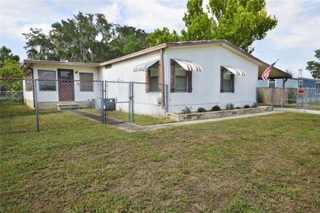 17423 RAINTREE COURT