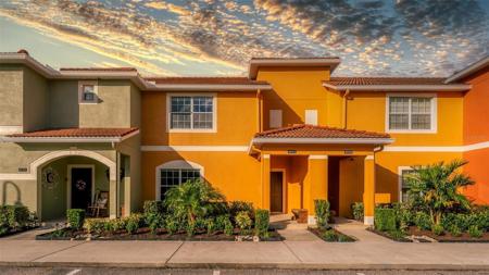 8931 BISMARCK PALM ROAD