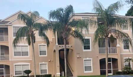 2305 SILVER PALM DRIVE