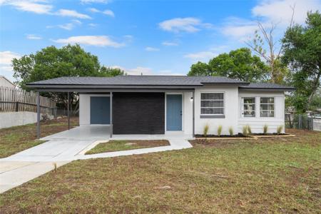 7103 HOLIDAY DRIVE
