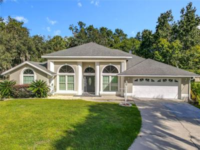 1633 LAKESIDE DRIVE