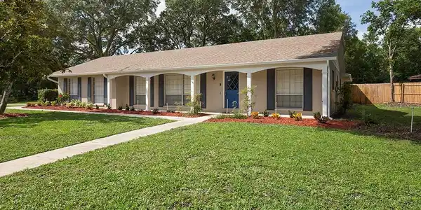 700 FOX VALLEY DRIVE